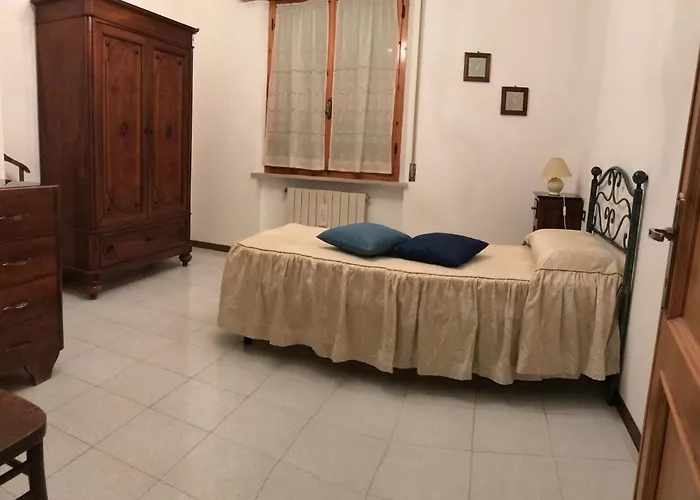 Casa Dani Con Piscina Privata モンティチャーノ