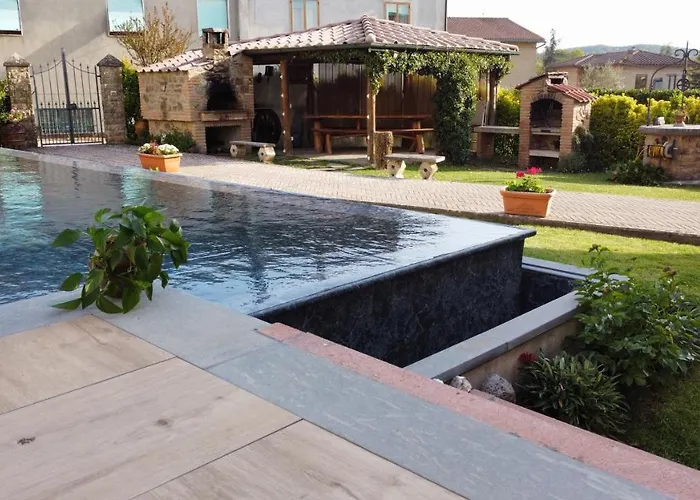 Casa Dani Con Piscina Privata アパート