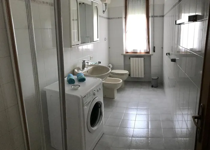 Casa Dani Con Piscina Privata アパート モンティチャーノ